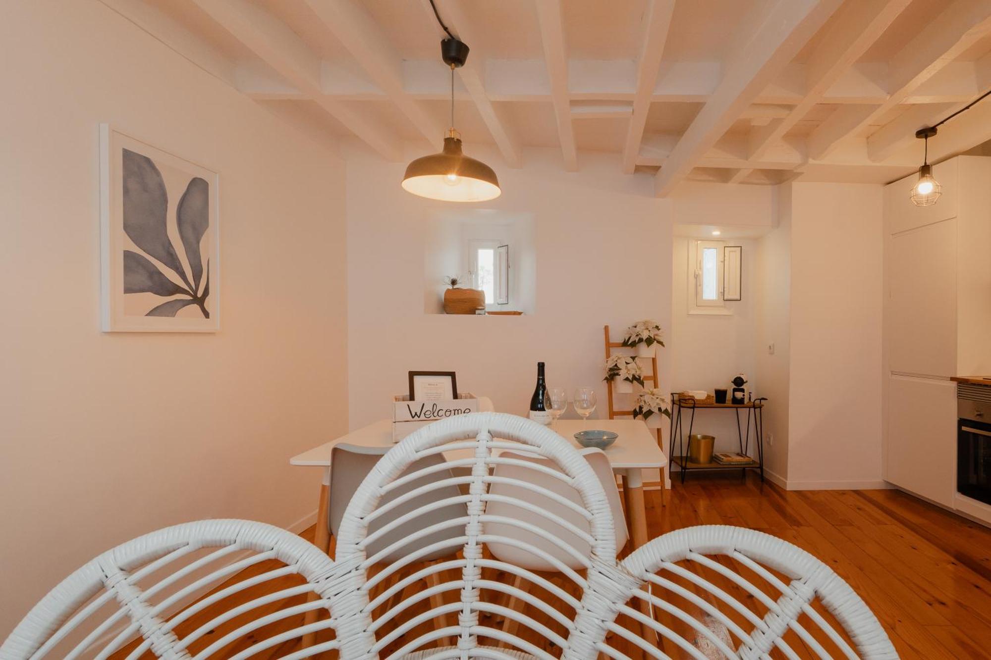 Appartement Stylish Getaway In A Mezzanine Flat By The Castle