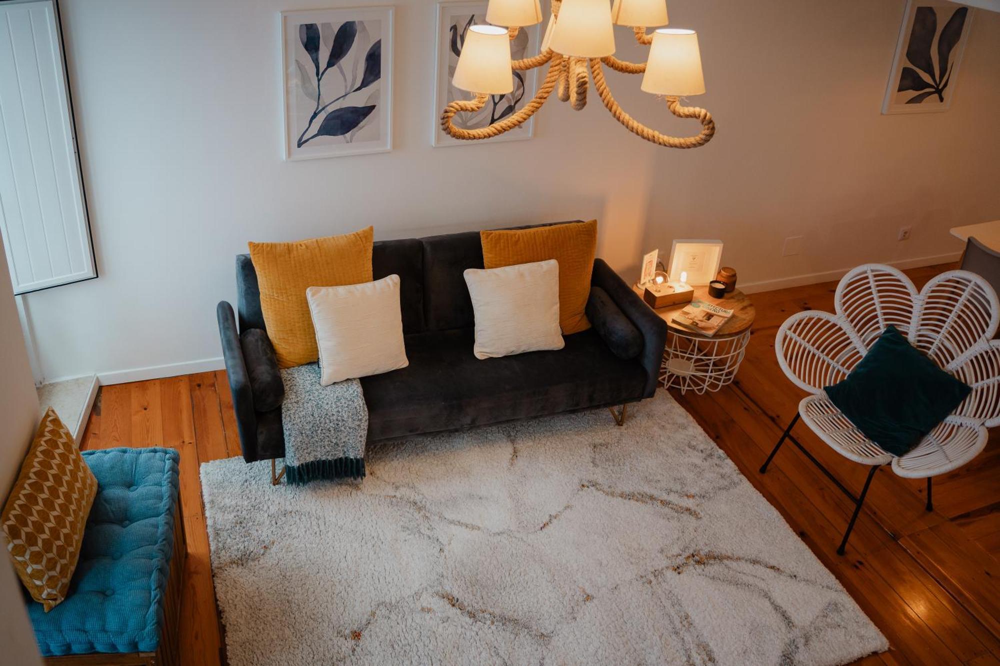 Appartement Stylish Getaway In A Mezzanine Flat By The Castle *
