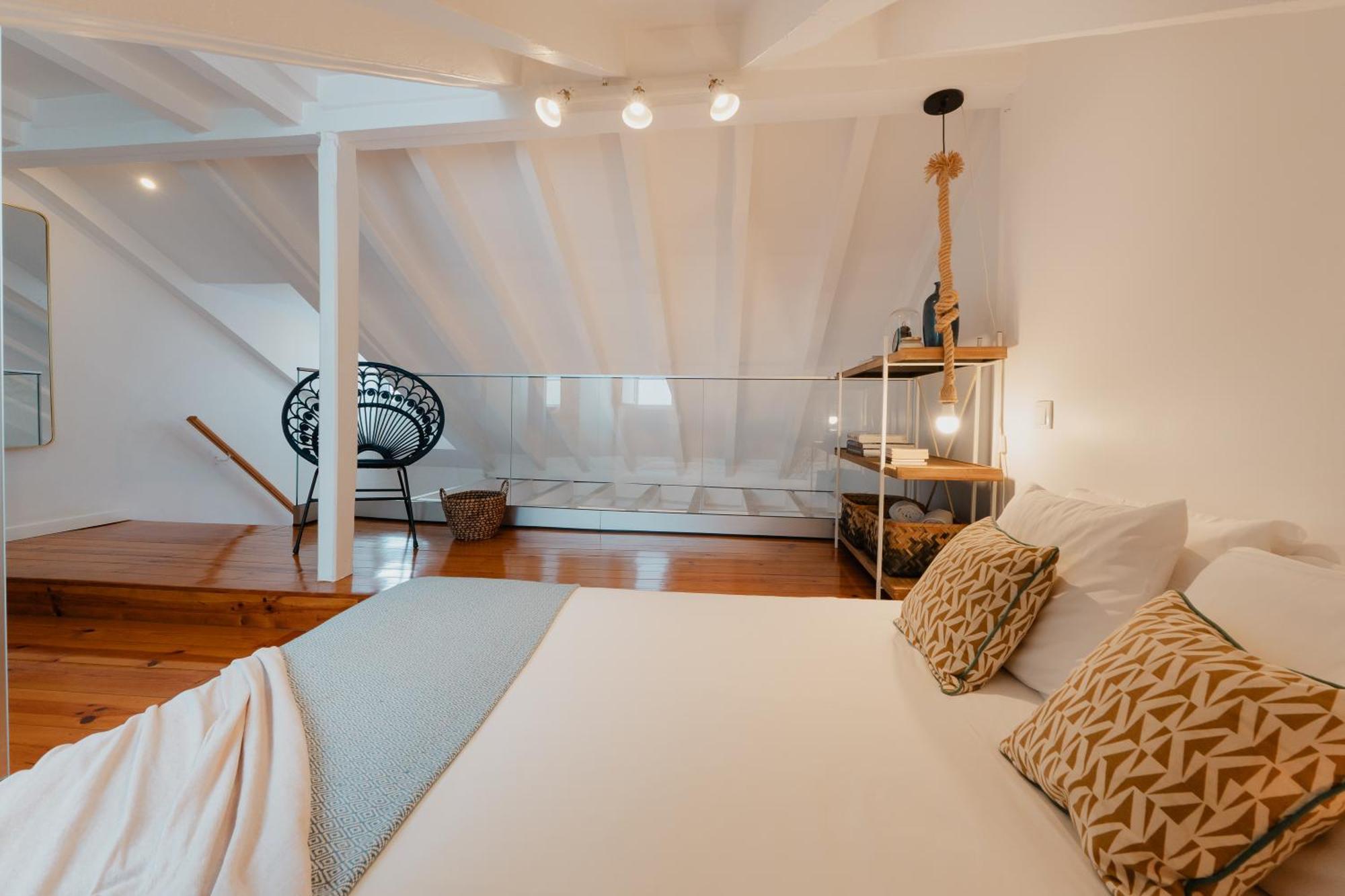 Stylish Getaway In A Mezzanine Flat By The Castle Appartement *